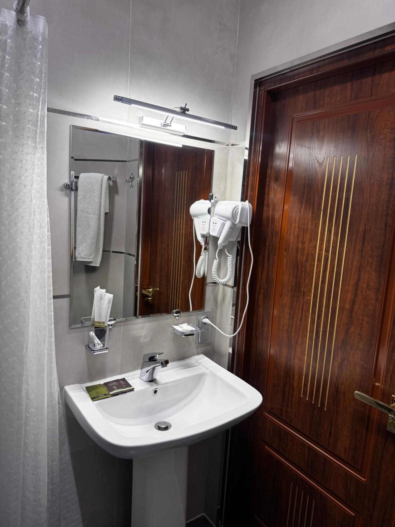 Salomat Guest House Σαμαρκάνδη Εξωτερικό φωτογραφία
