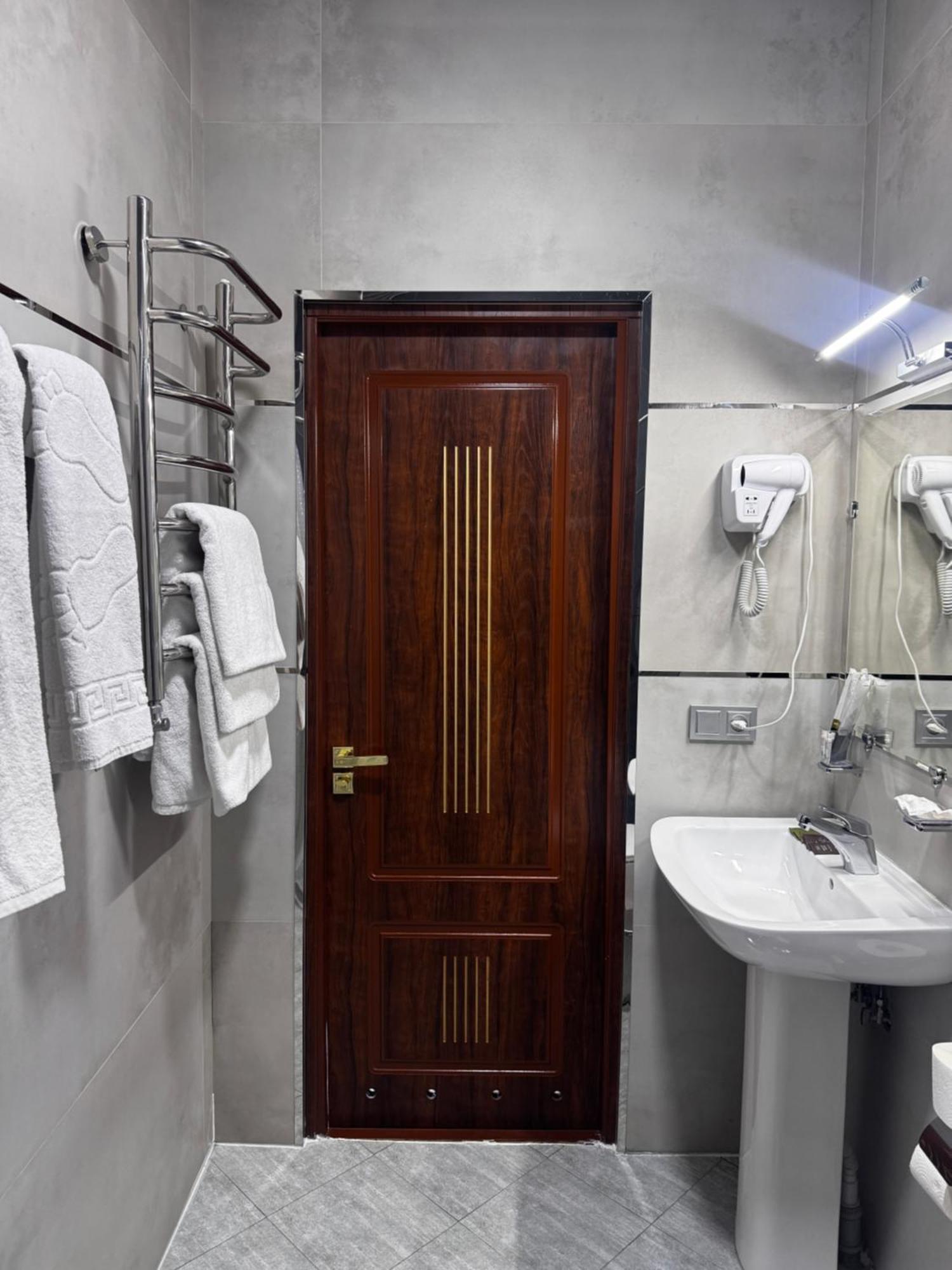 Salomat Guest House Σαμαρκάνδη Εξωτερικό φωτογραφία